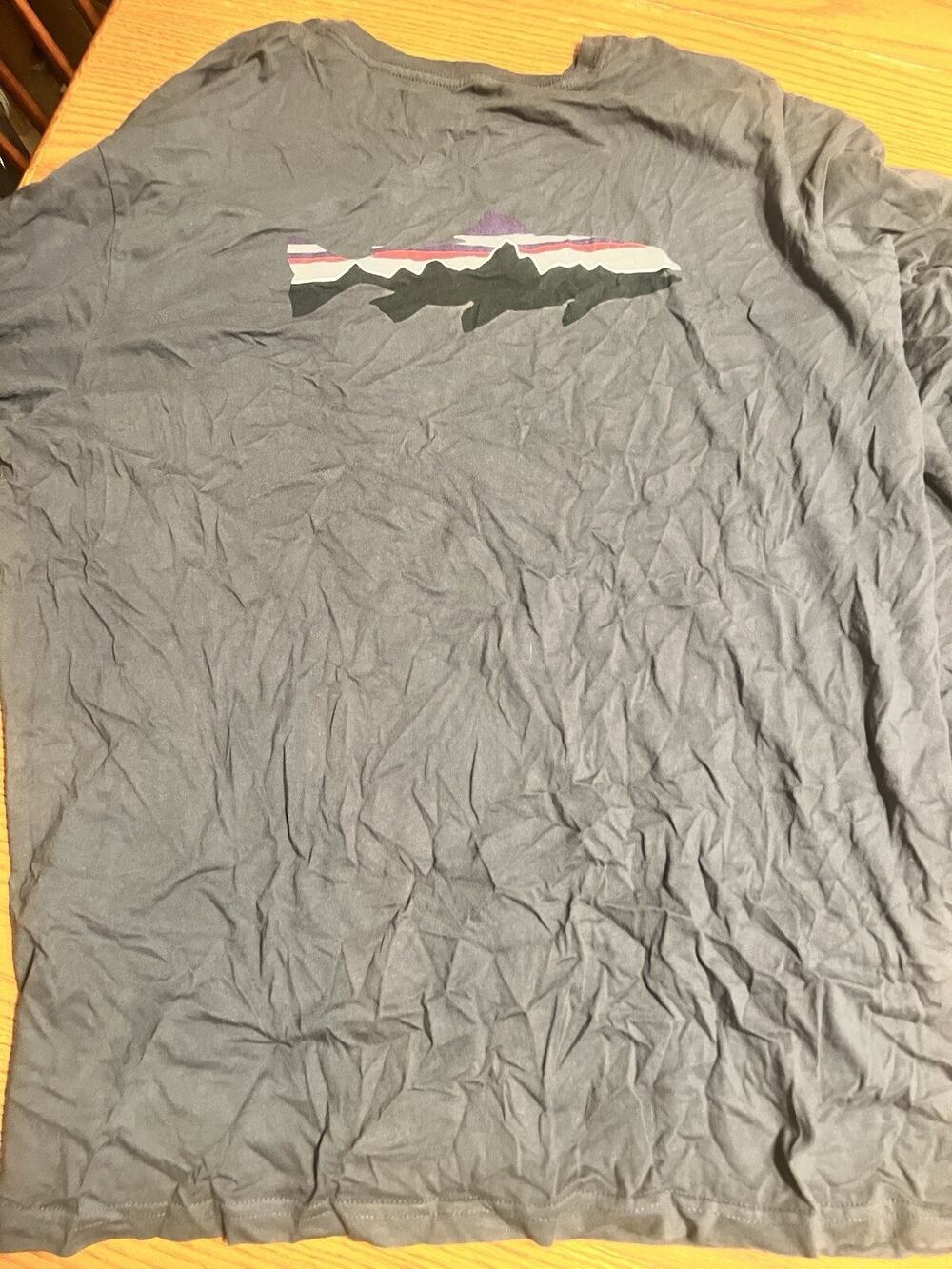 Patagonia Long Sleeve T-Shirt Men’s XXL Gray Casual
